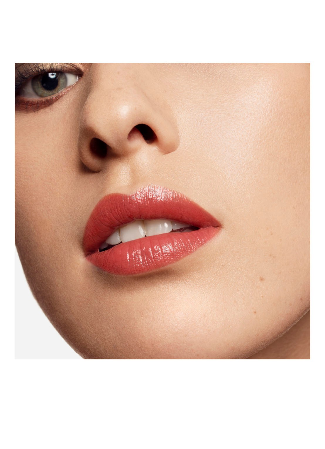 Byredo Liquid Lipstick Vinyl - vloeibare lipstick - detail 3 flushed 375