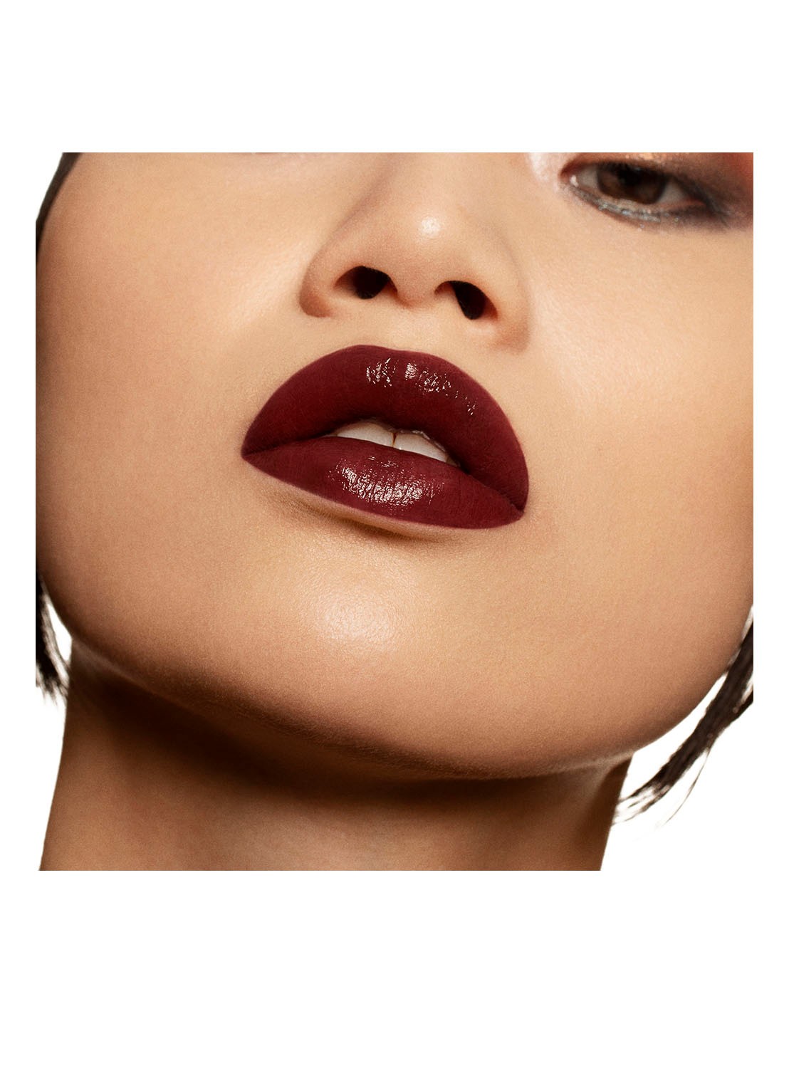 Byredo Liquid Lipstick Vinyl - vloeibare lipstick - detail 3 molasses 215