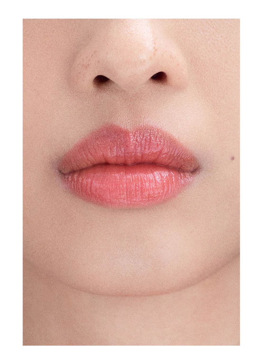 Byredo Tinted Lip Care - lipbalsem - detail 6 fantôme rapture