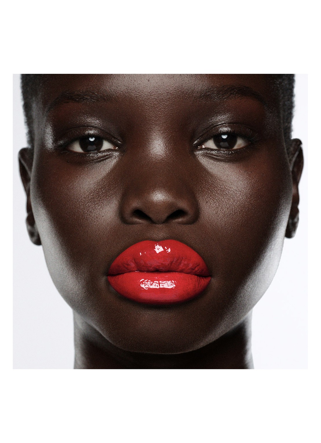 Byredo Vinyl Red Light 299 - Liquid Lipstick - detail 5 299 vinyl red light