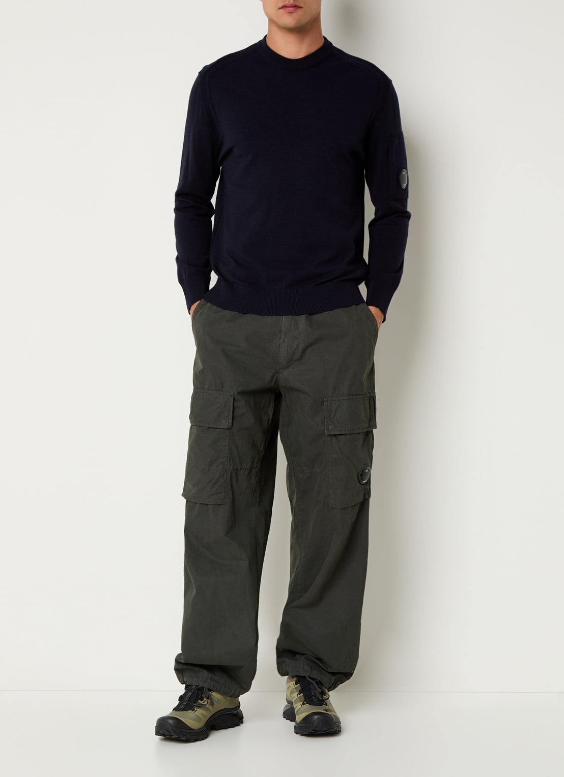 C.P. Company Fijngebreide pullover in wolblend met ritszak - voorkant 4 zwart