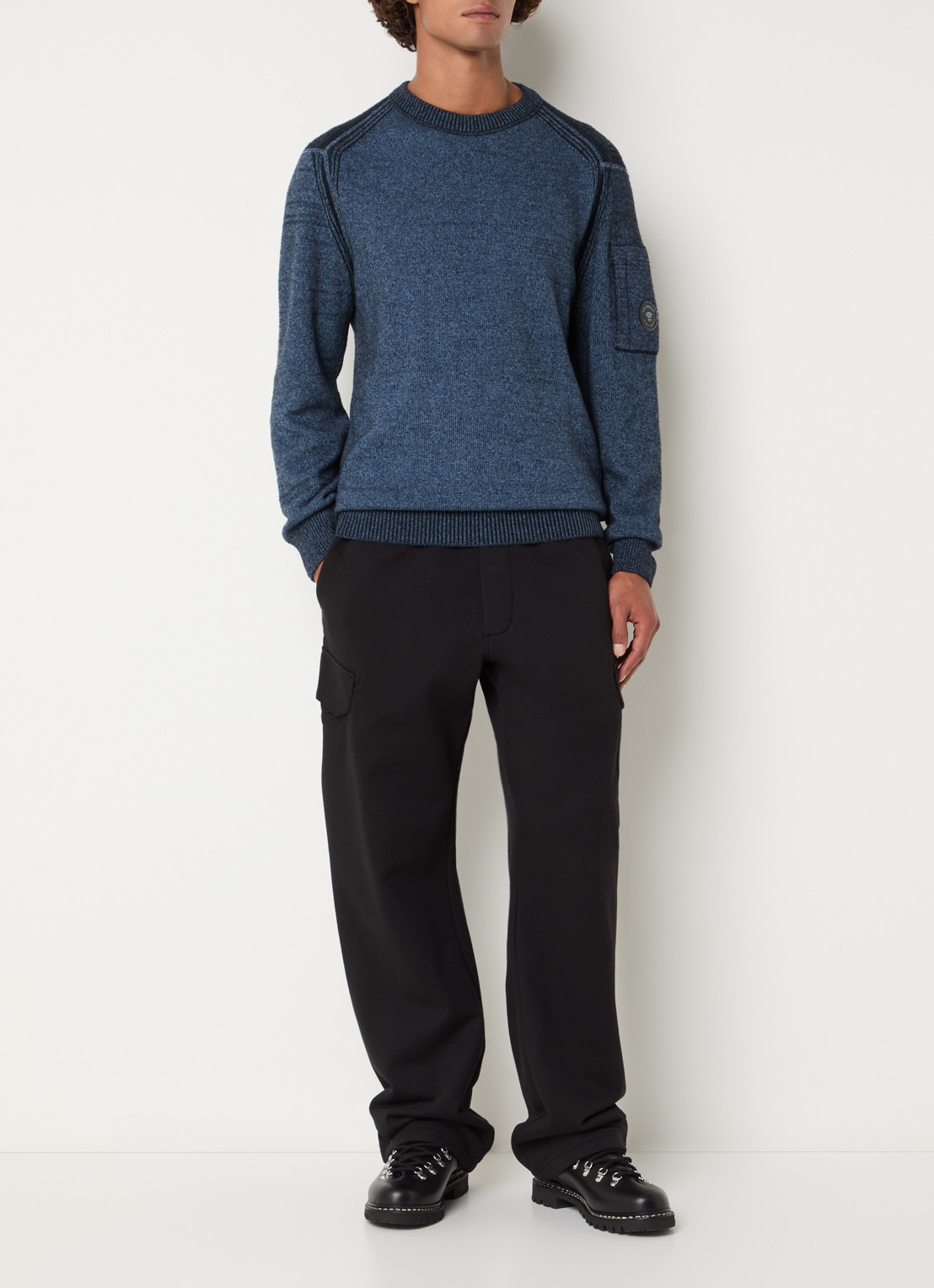 C.P. Company Fijngebreide pullover in wolblend - voorkant 2 blauw