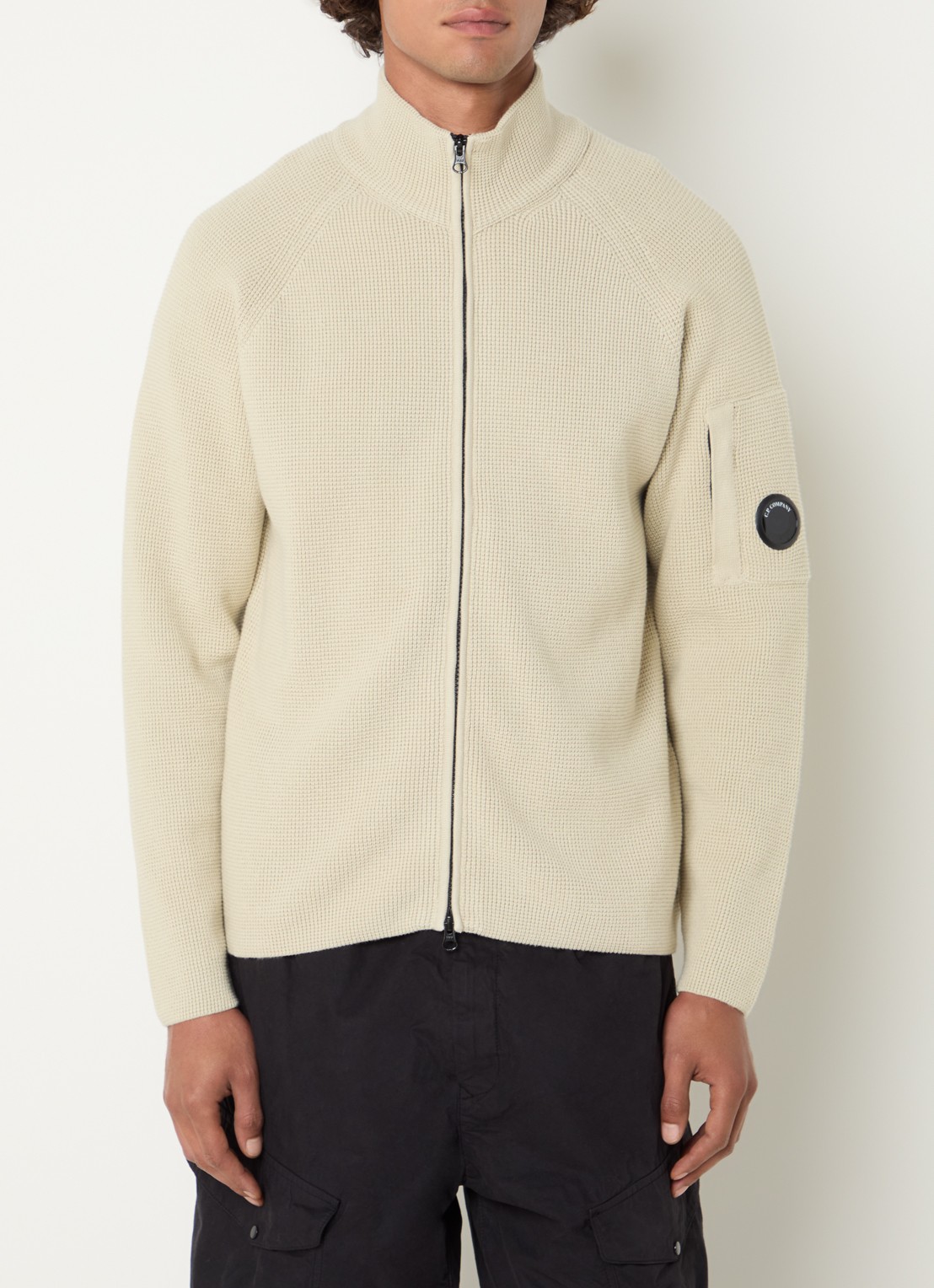 C.P. Company Grofgebreid vest met opstaande kraag - detail 3 beige