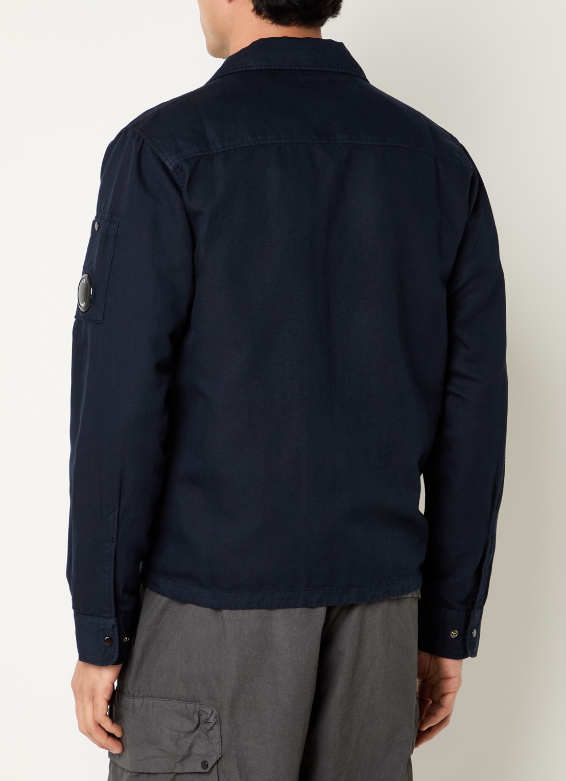 C.P. Company Jack in linnenblend met steekzakken - achterkant 4 donkerblauw