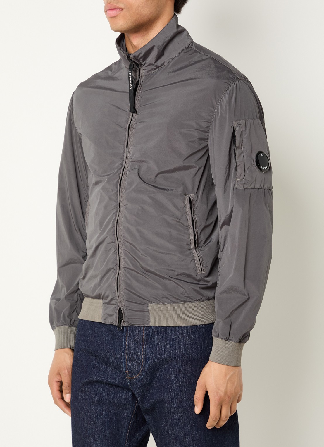 C.P. Company Jack met logo en ritszakken - detail 2 grijs