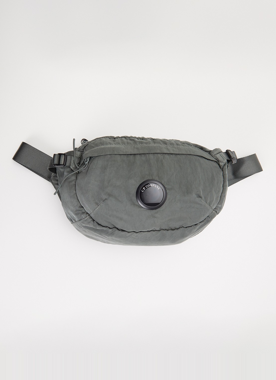 C.P. Company Nylon B Lens heuptas met logo - voorkant 2 olijfgroen