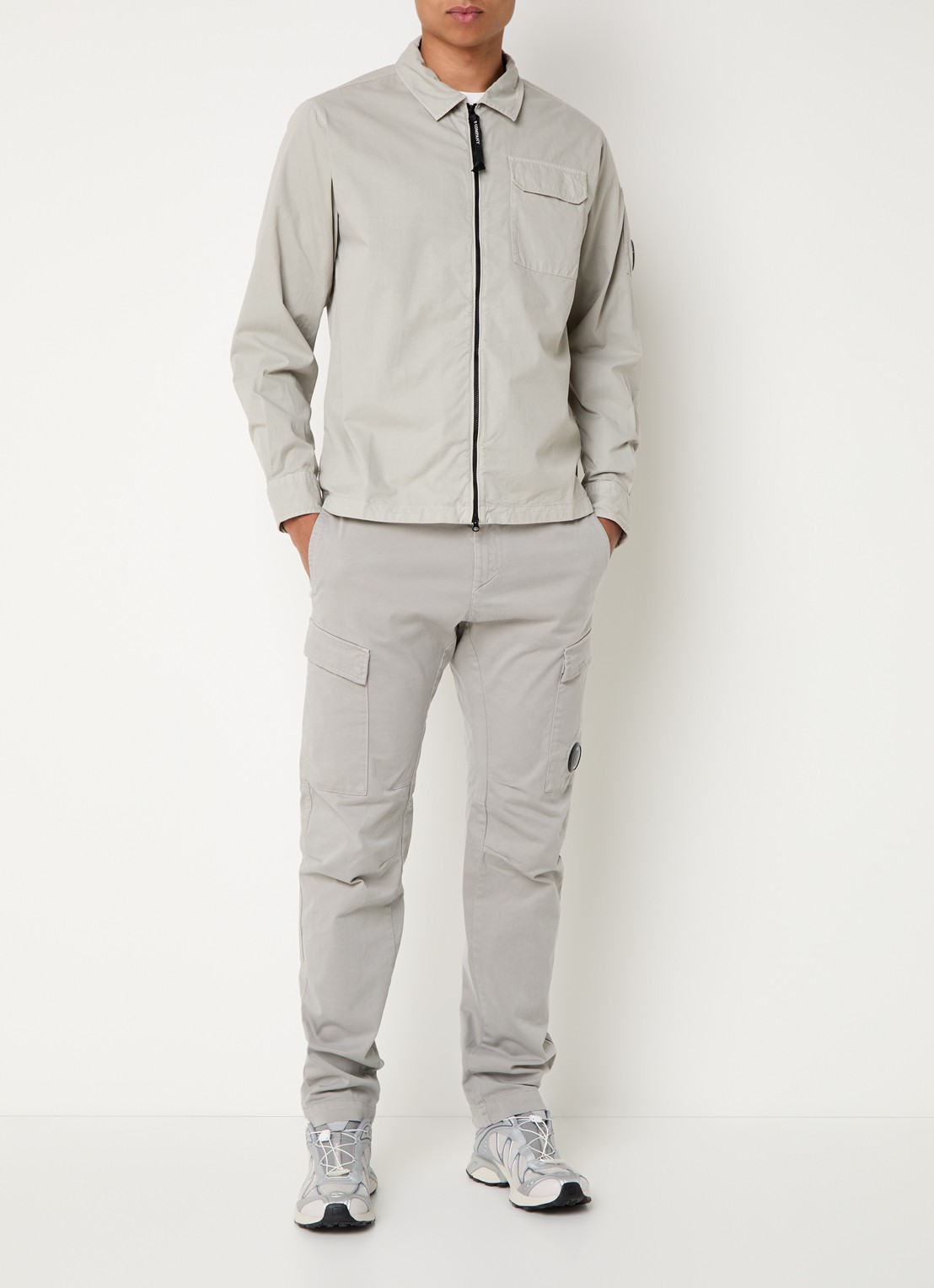 C.P. Company Overshirt met borstzak - voorkant 4 lichtgrijs