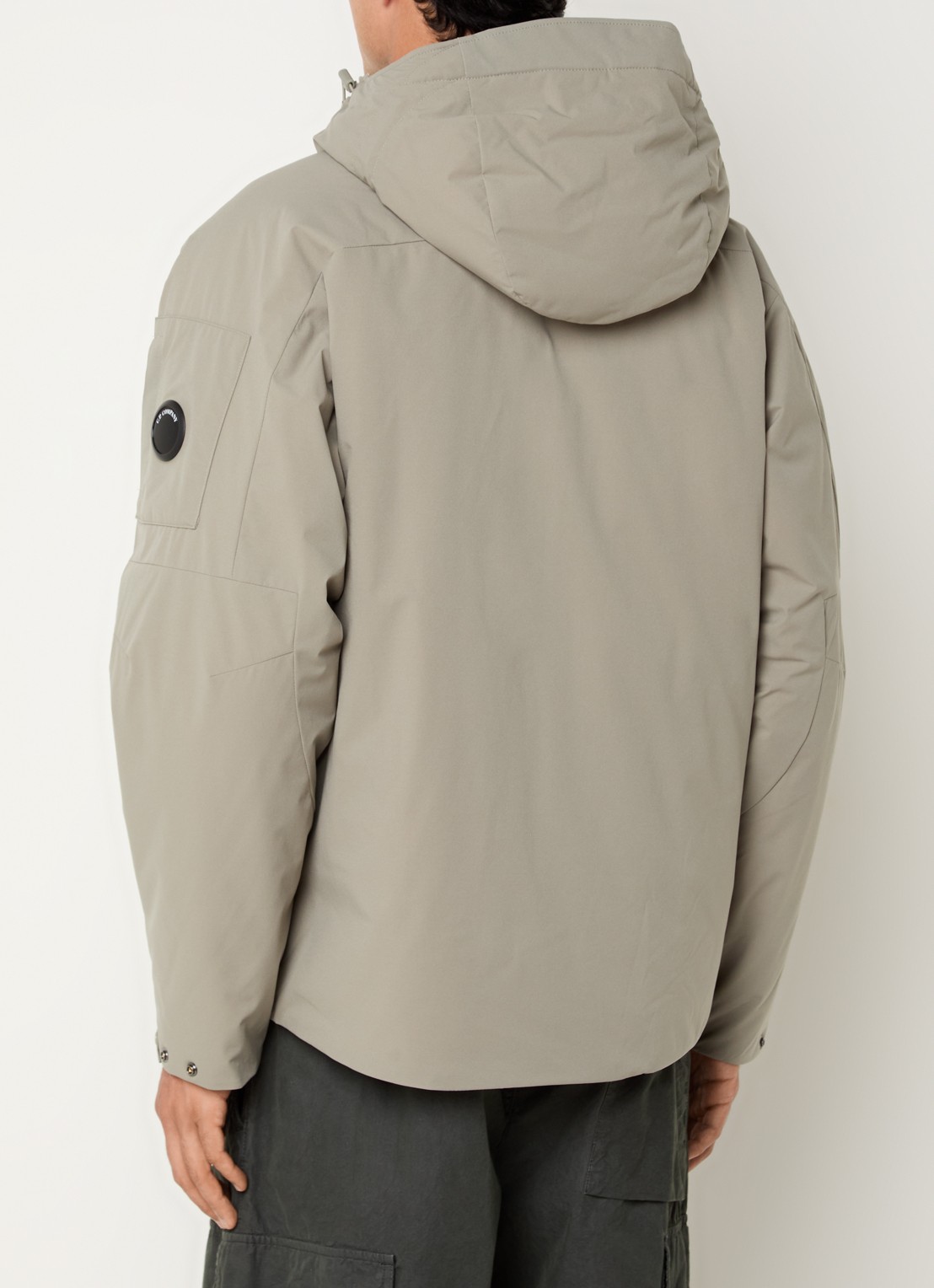 C.P. Company Pro-tek parka met ritszakken - achterkant taupe