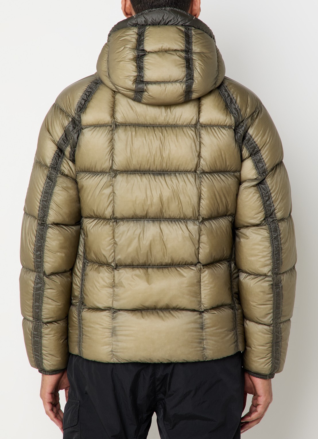 C.P. Company Puffer jack met donsvulling en logo - achterkant 4 lindegroen