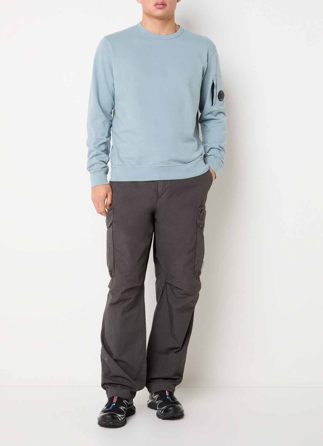 C.P. Company Sweater met logo - voorkant 2 blauw
