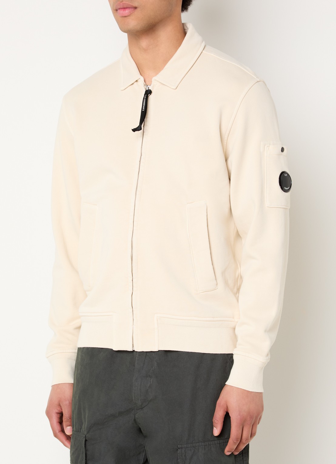 C.P. Company Sweatvest met kraag - detail creme