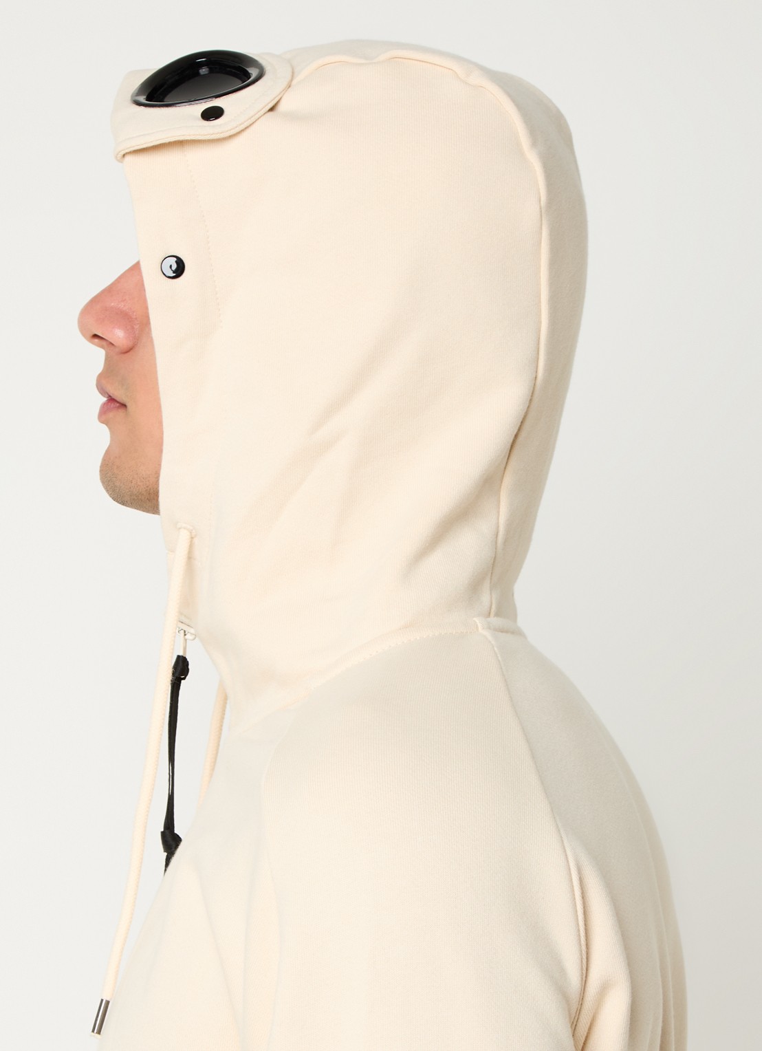 C.P. Company Sweatvest met ritszakken - detail 3 beige
