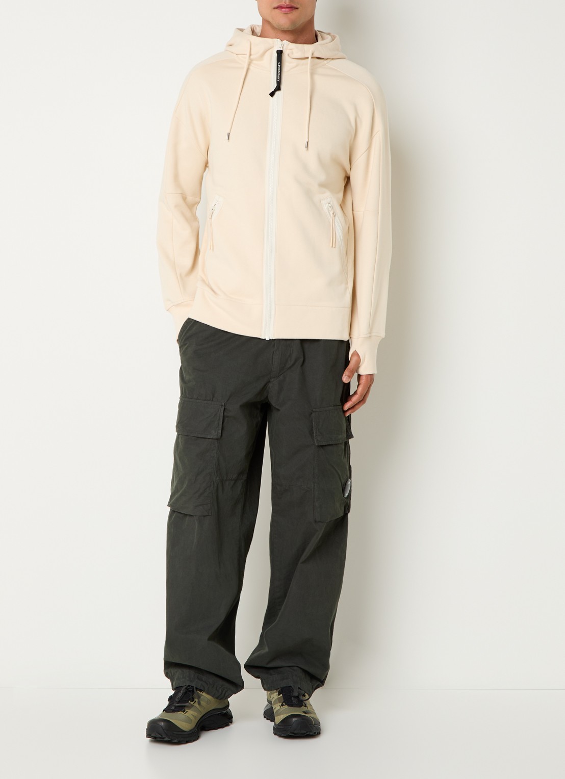 C.P. Company Sweatvest met ritszakken - voorkant 5 beige
