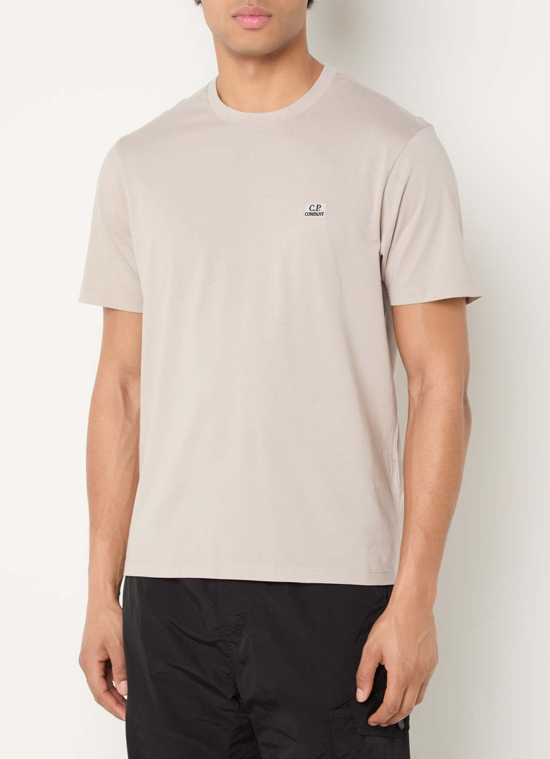 C.P. Company T-shirt met logo - detail donkerbeige