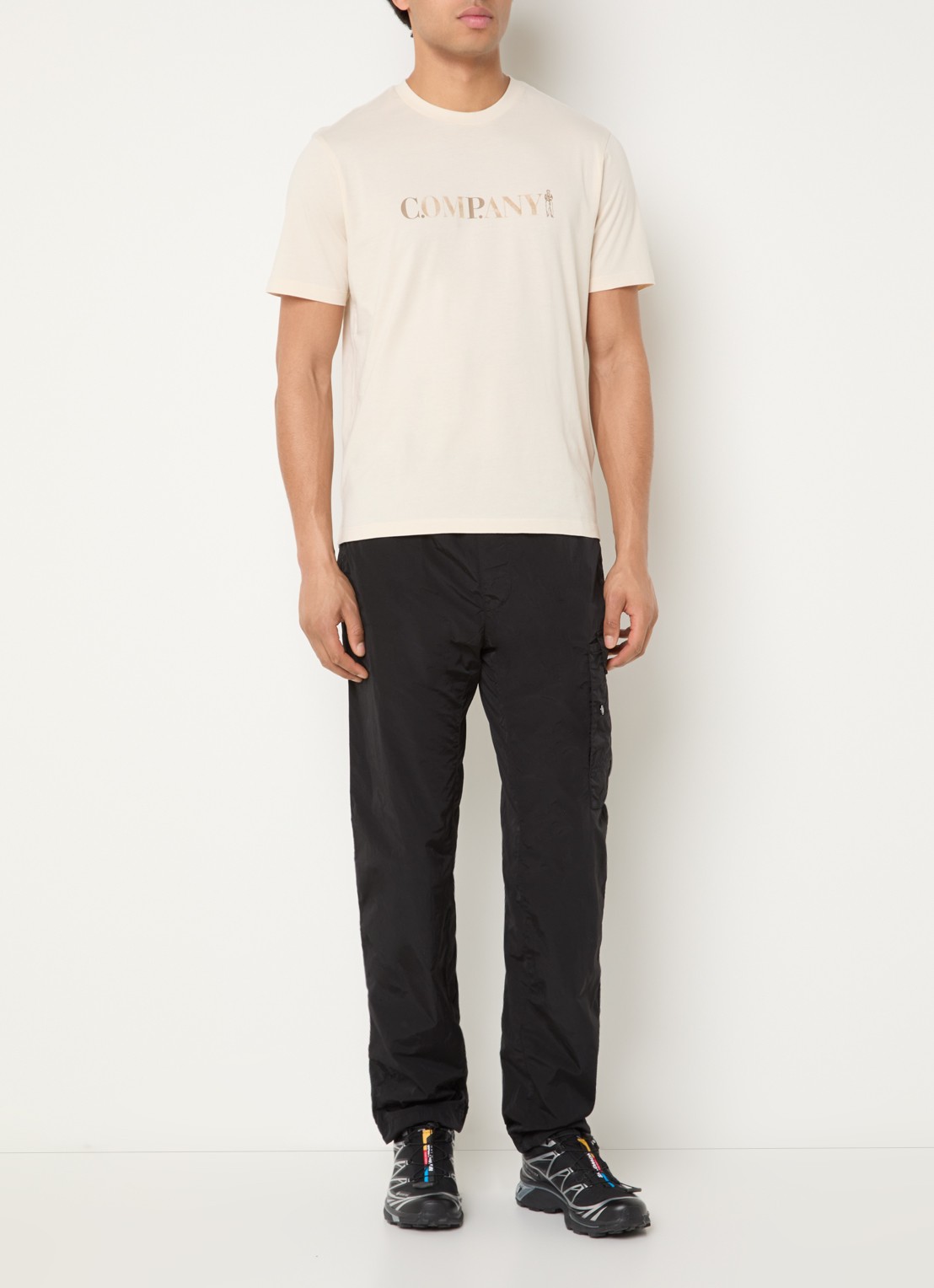 C.P. Company T-shirt met logoprint - voorkant 2 creme