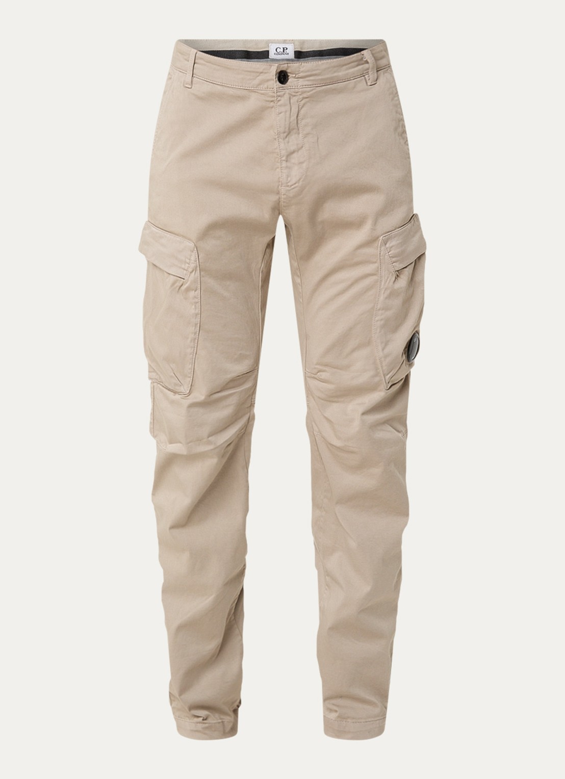 C.P. Company Tapered fit cargobroek met logo - voorkant gebroken wit