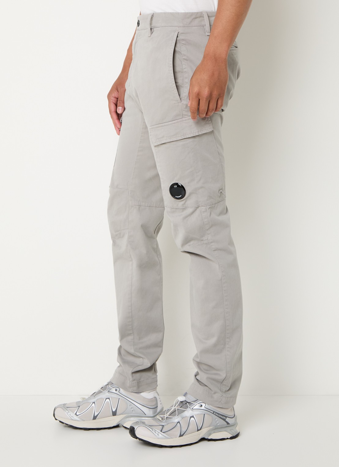 C.P. Company Tapered fit cargobroek met opgestikte zakken - detail 4 grijs