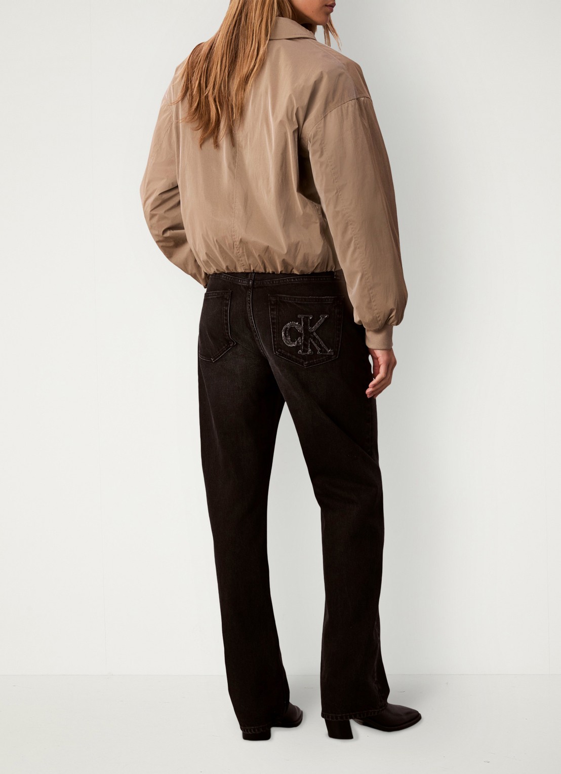 Calvin Klein 90's straight fit jeans met gekleurde wassing - achterkant zwart