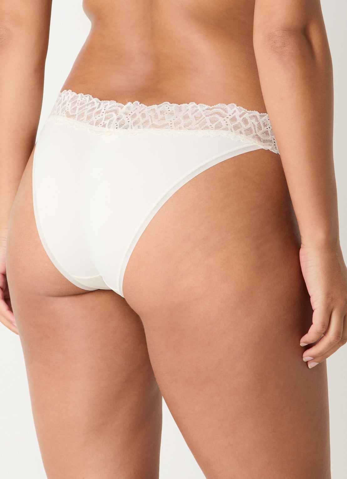 Calvin Klein Attraction slip met details van kant - achterkant 4 ivoor