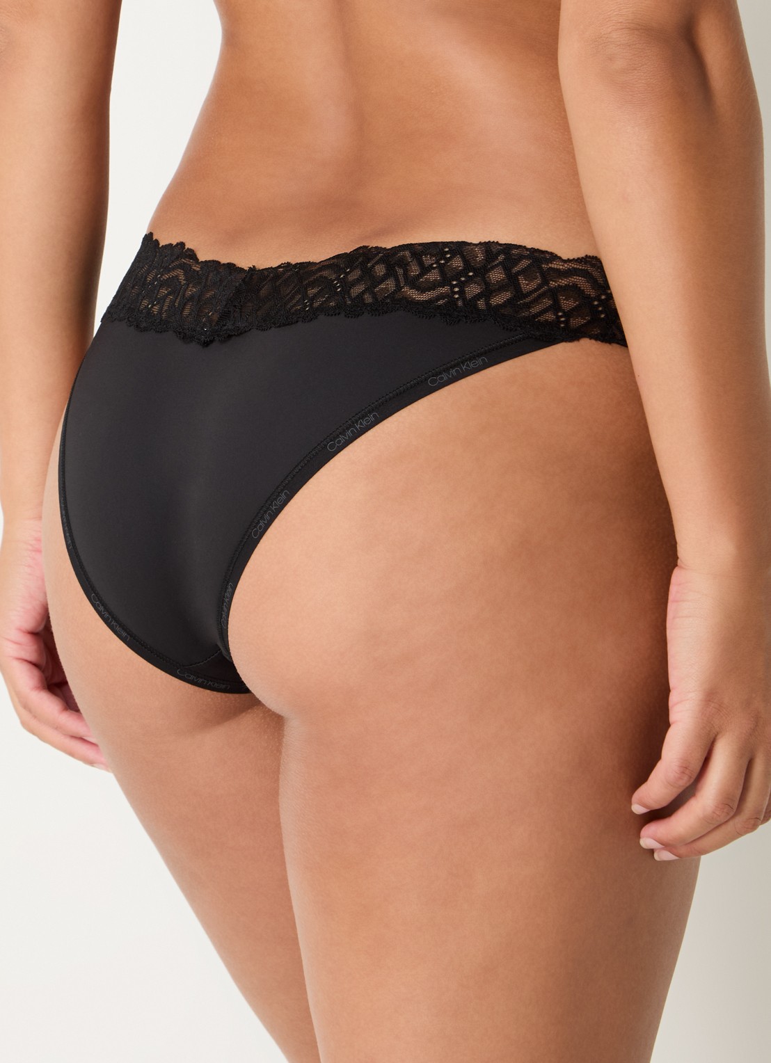 Calvin Klein Attraction slip met details van kant - achterkant 3 zwart