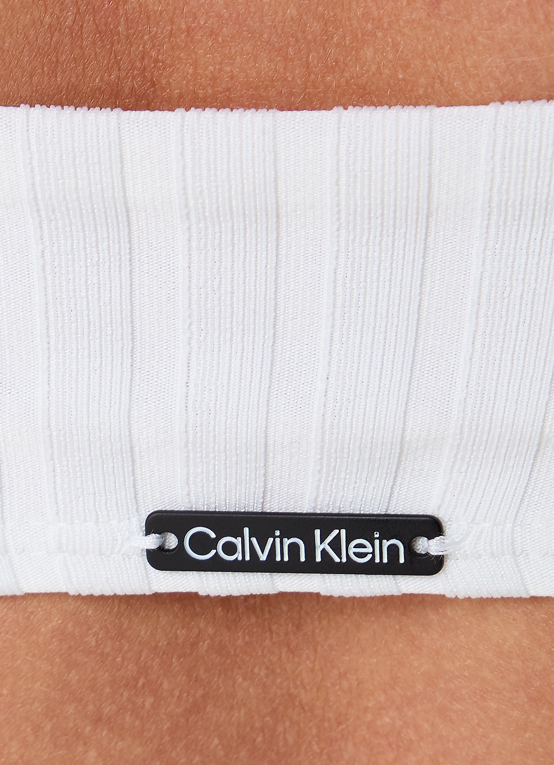 Calvin Klein Bandeau bikinitop met ribstructuur - detail 6 gebroken wit