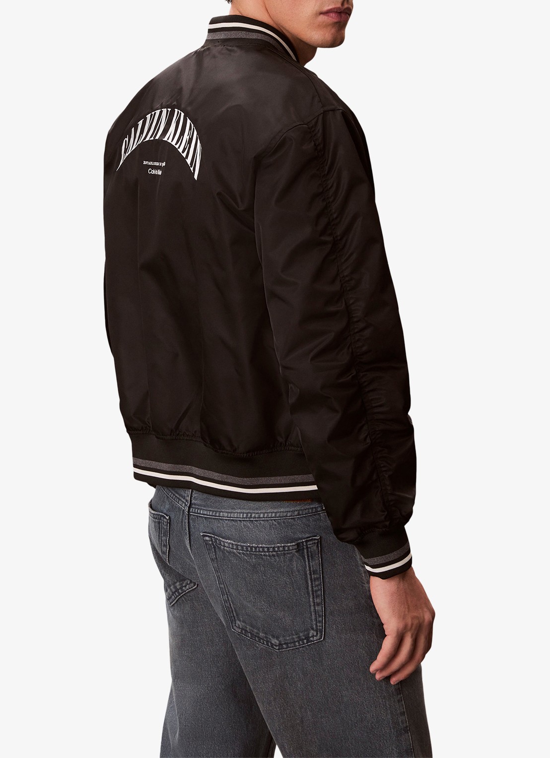 Calvin Klein Baseball jack met logo - achterkant 6 zwart