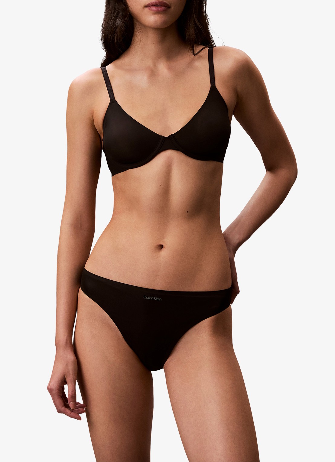 Calvin Klein Bikinislip met logo - voorkant 2 zwart