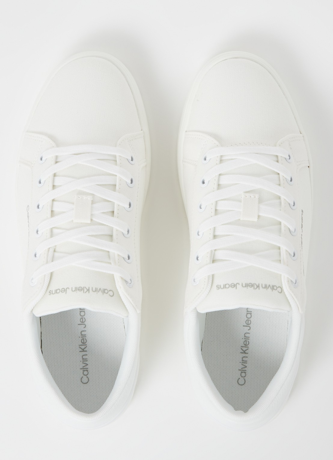 Calvin Klein Classic Cupsole sneaker van canvas - detail 2 wit