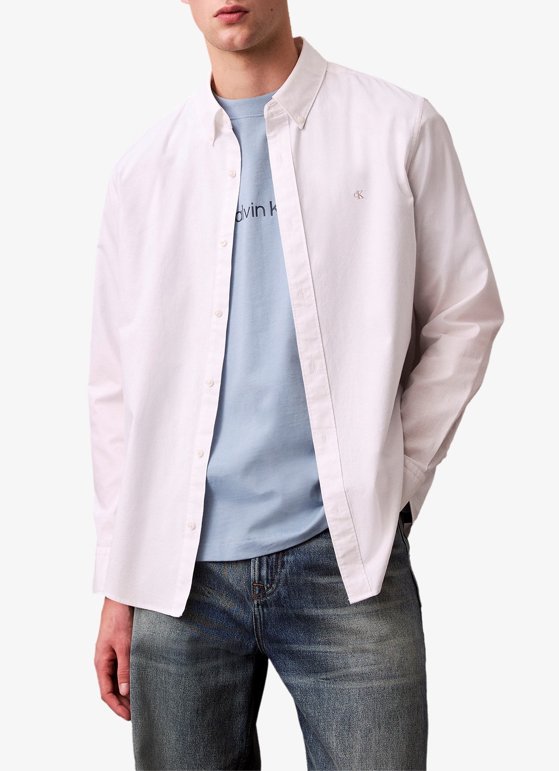 Calvin Klein Classix Oxford regular fit overhemd met logoborduring - detail 4 wit