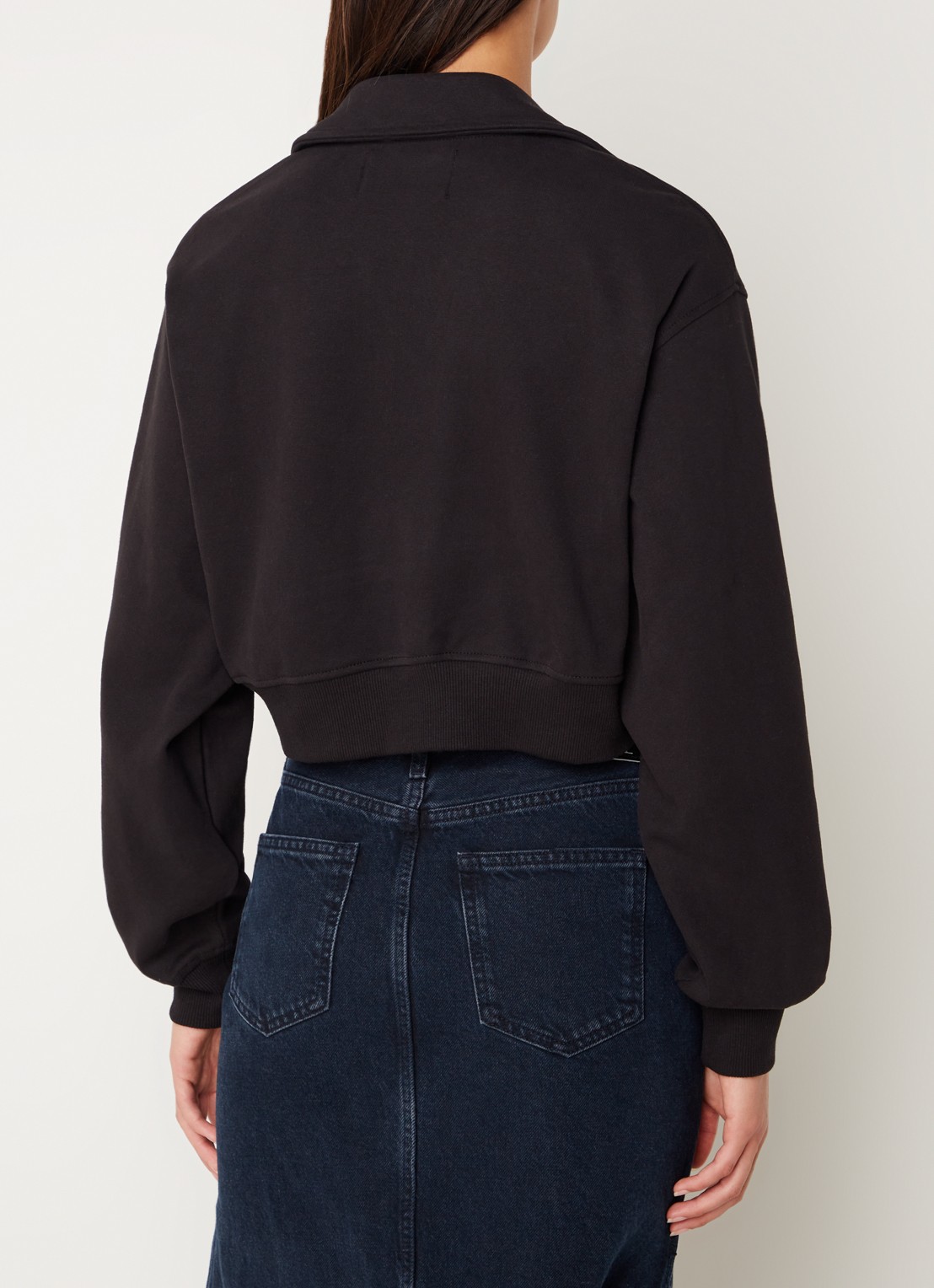 Calvin Klein Cropped sweater met logo  - achterkant 4 zwart