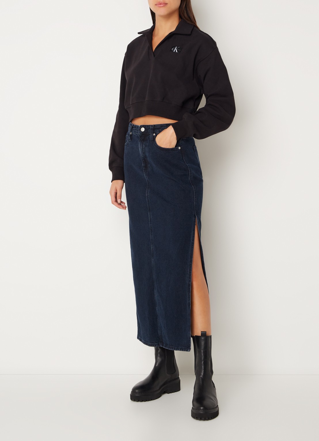 Calvin Klein Cropped sweater met logo  - voorkant 3 zwart