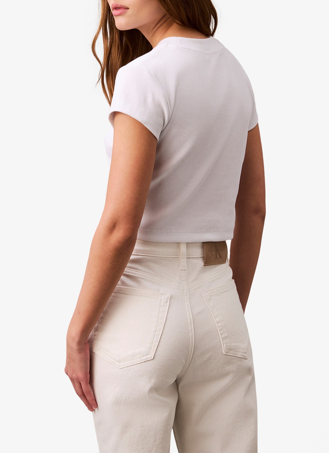 Calvin Klein Cropped T-shirt met logo - detail 2 gebroken wit