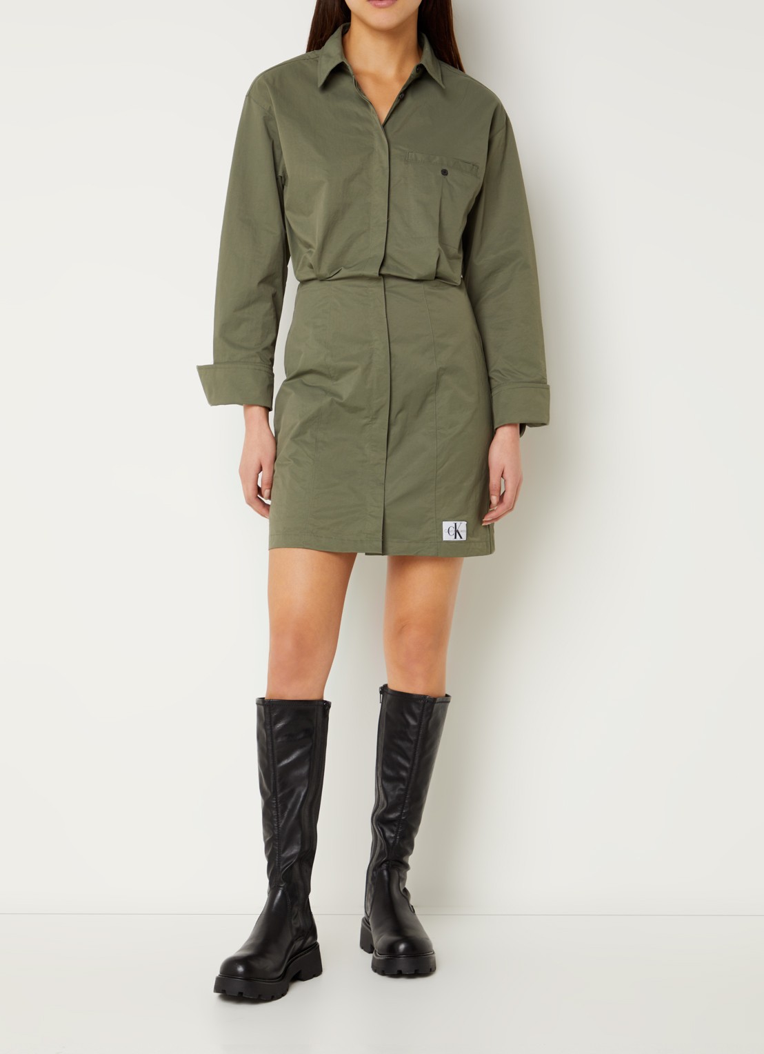 Calvin Klein Dusty mini blousejurk met logo - voorkant 3 legergroen