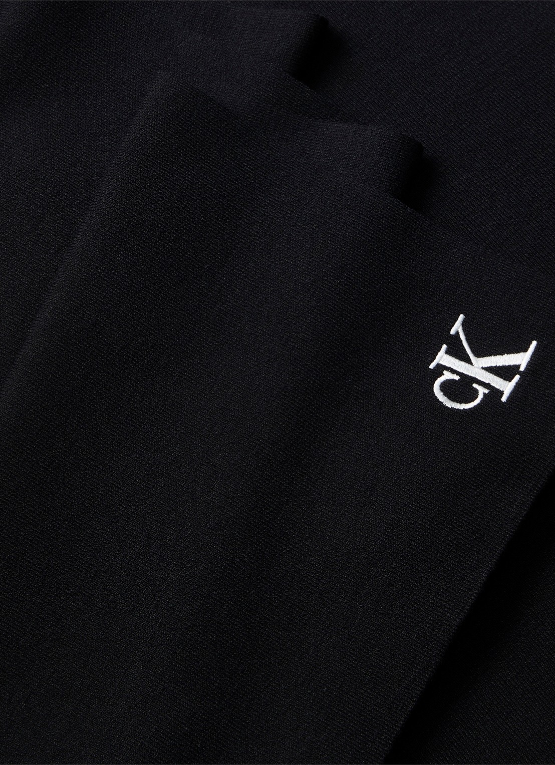 Calvin Klein Fijngebreide sjaal met logoborduring - detail 2 zwart