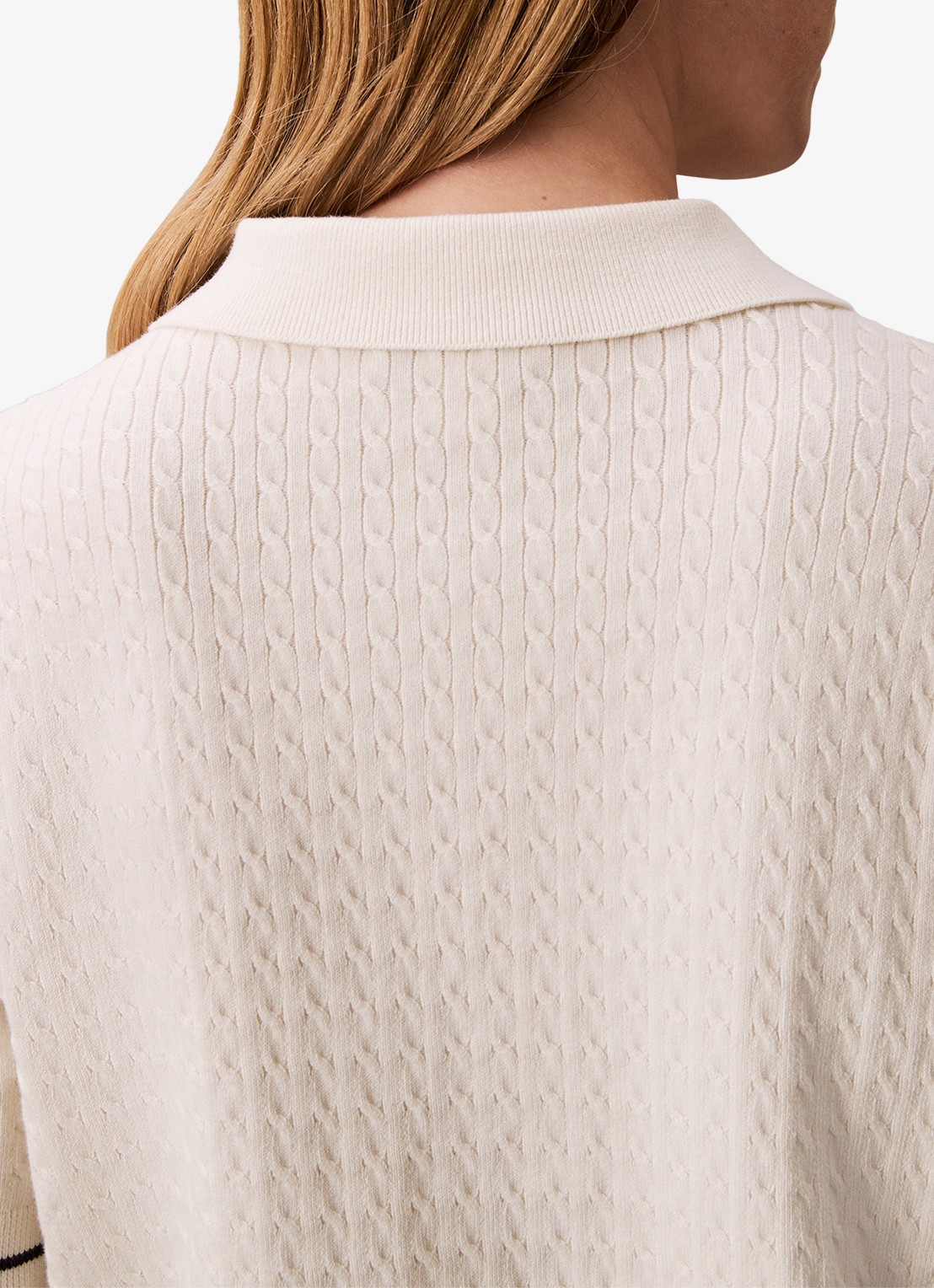 Calvin Klein Fijngebreide trui met gestreept detail - detail 2 gebroken wit