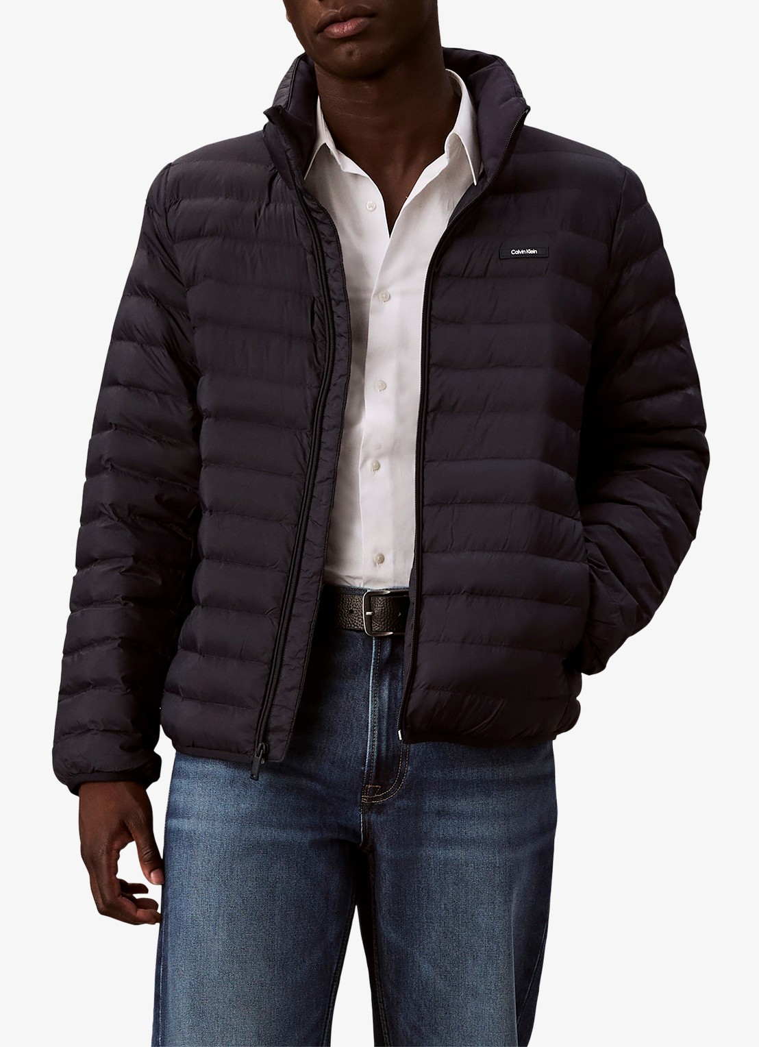Calvin Klein Gewatteerde jas met opstaande kraag - detail donkerblauw