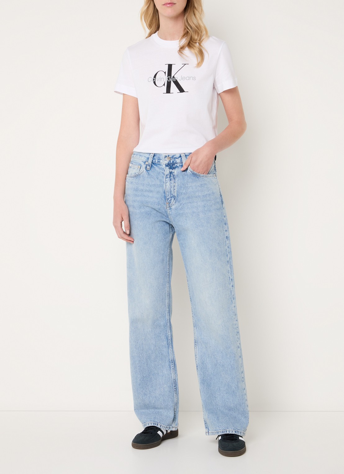 Calvin Klein High waist flared jeans met medium wassing - voorkant 2 indigo