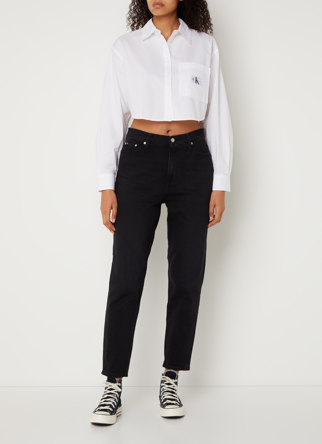 Calvin Klein High waist mom jeans met gekleurde wassing - voorkant 2 denim