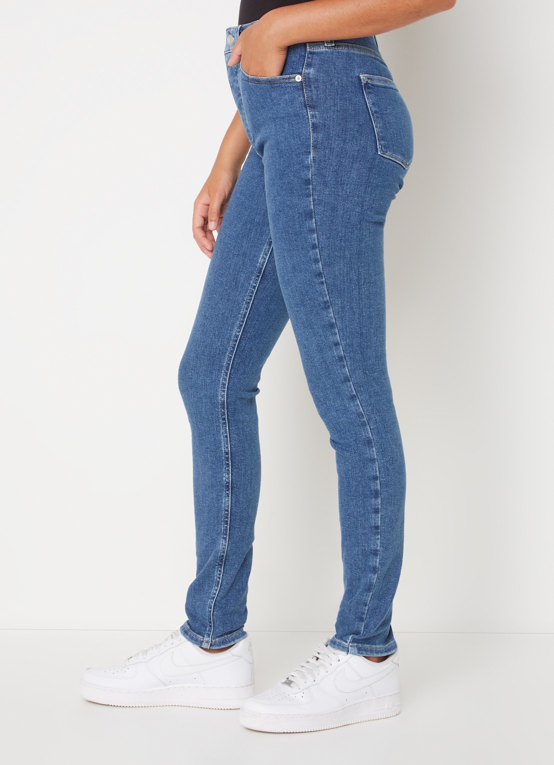 Calvin Klein High waist skinny jeans met medium wassing  - detail 4 denim