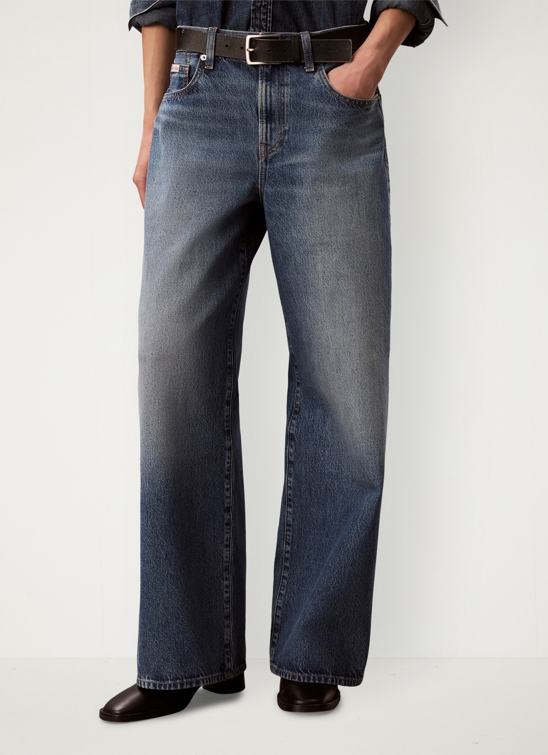 Calvin Klein High waist wide fit jeans met medium wassing - detail 4 denim