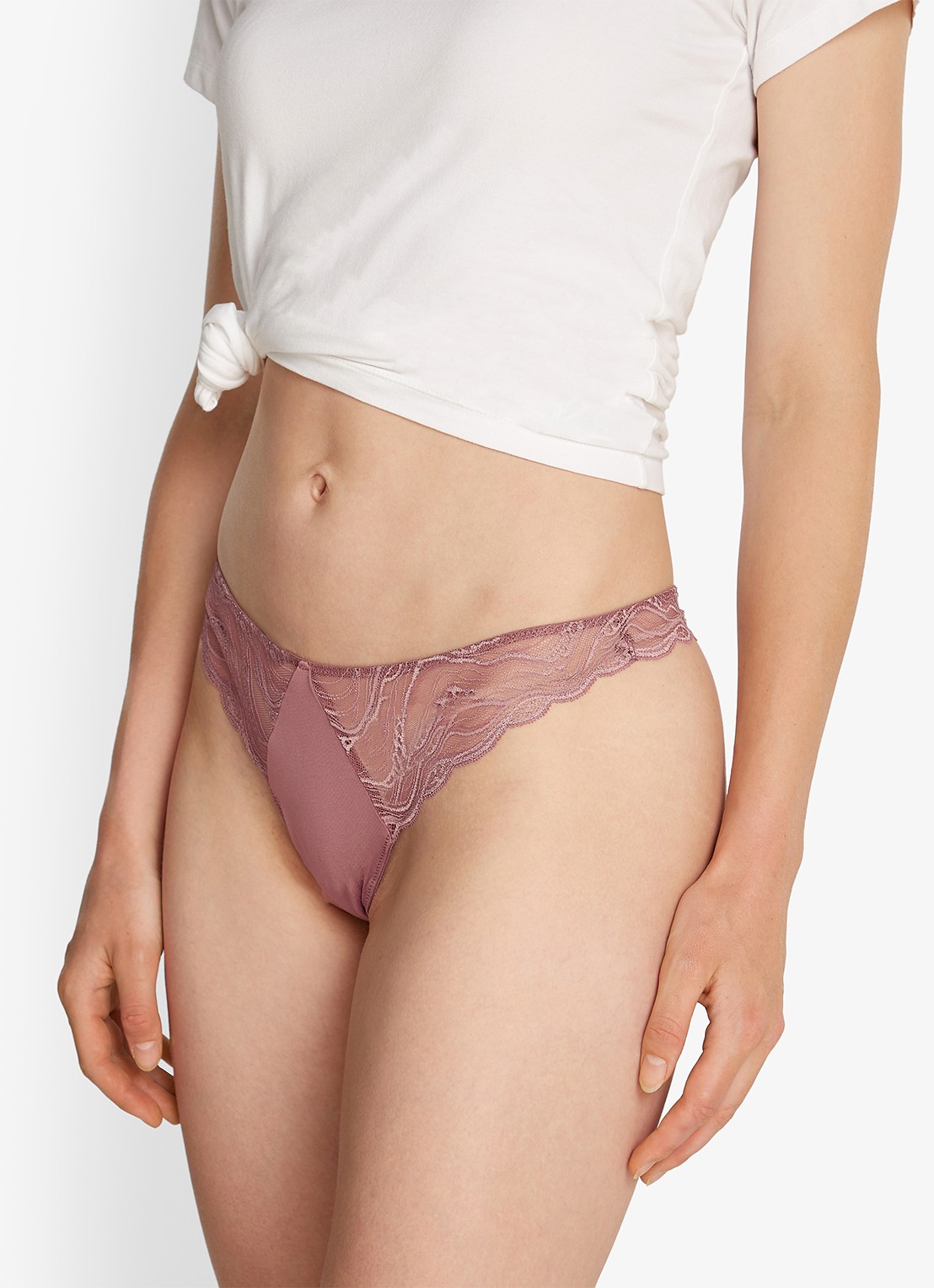 Calvin Klein Instinct string van kant - detail 3 oudroze