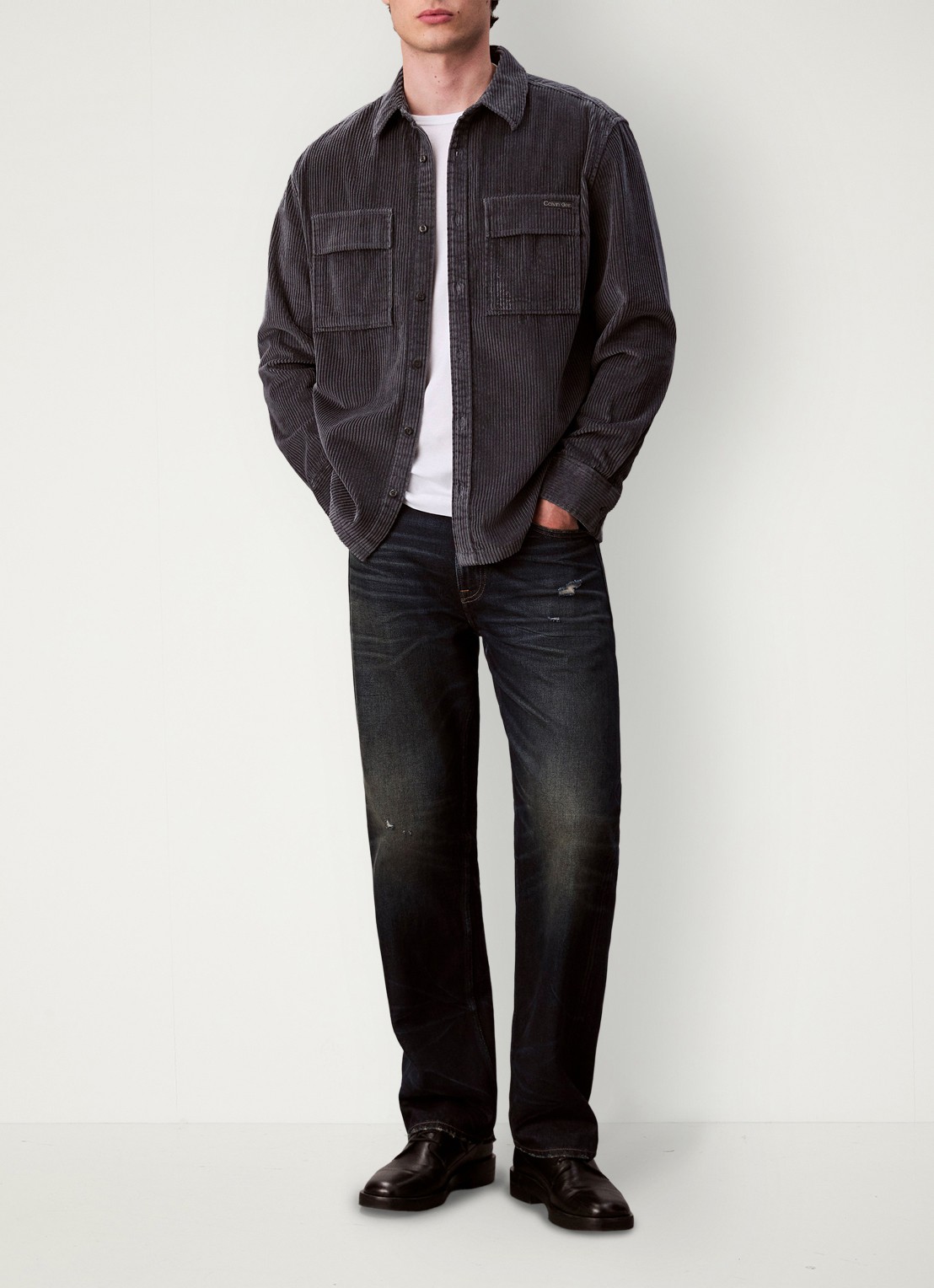 Calvin Klein Jack van corduroy met klepzakken - voorkant 2 donkerblauw