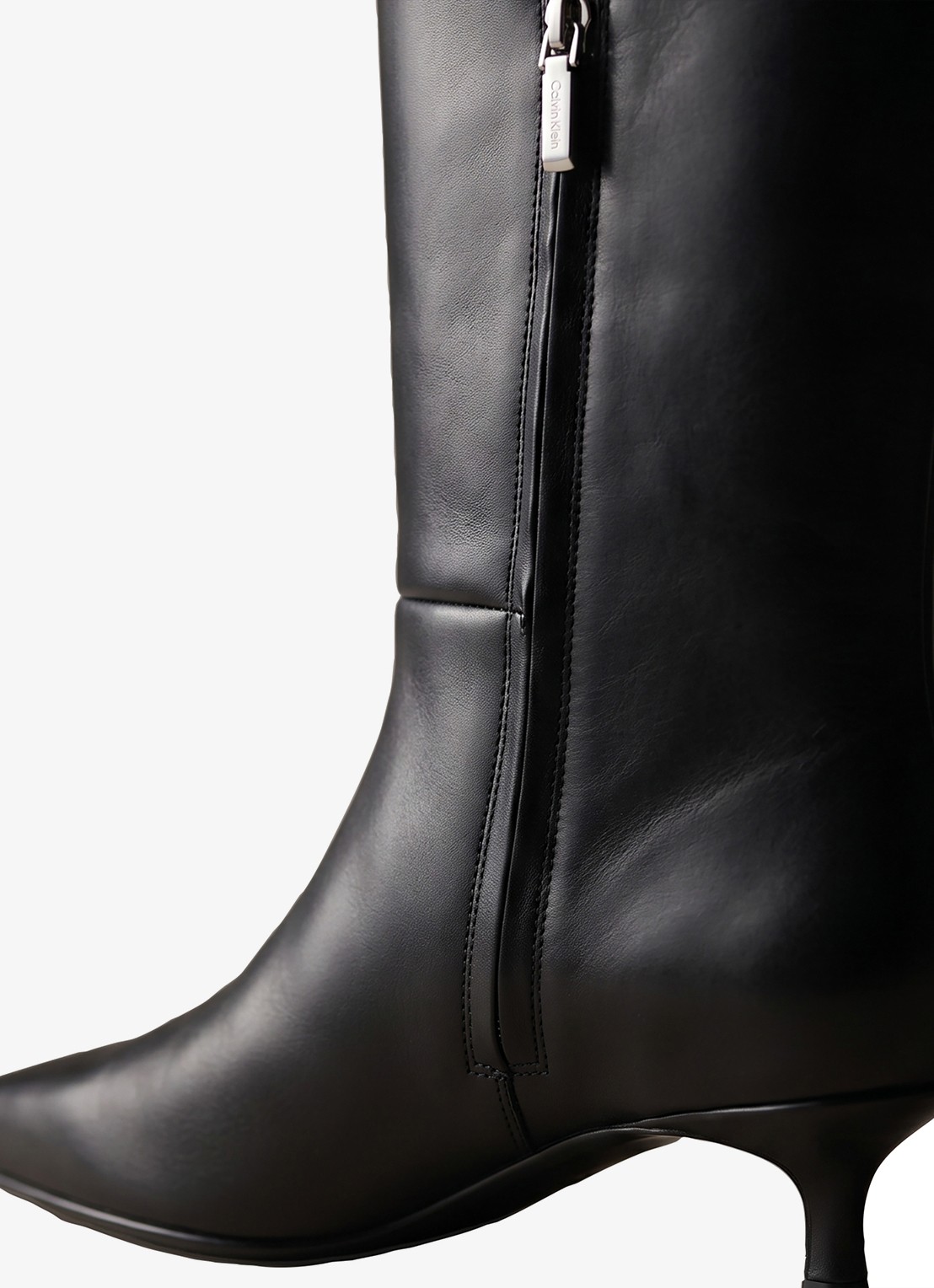 Calvin Klein Laars van leer - detail 4 diepzwart
