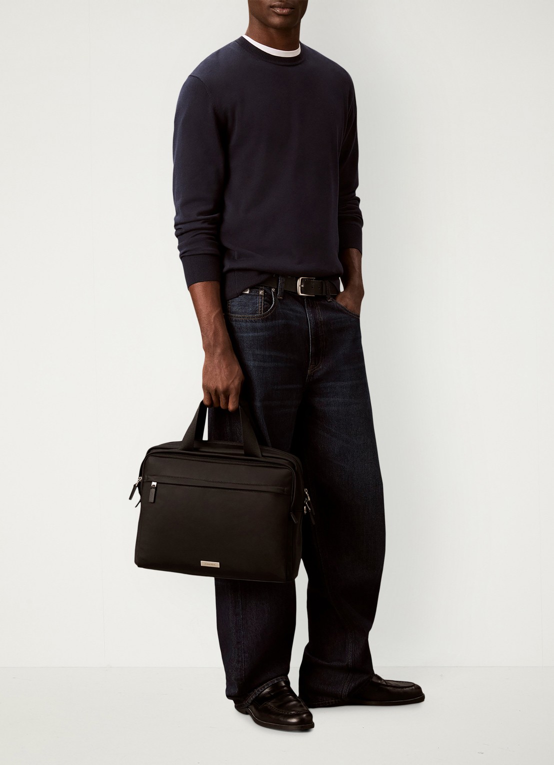 Calvin Klein Laptoptas met waterafstotende coating - voorkant 2 black-ub1 /  zwart