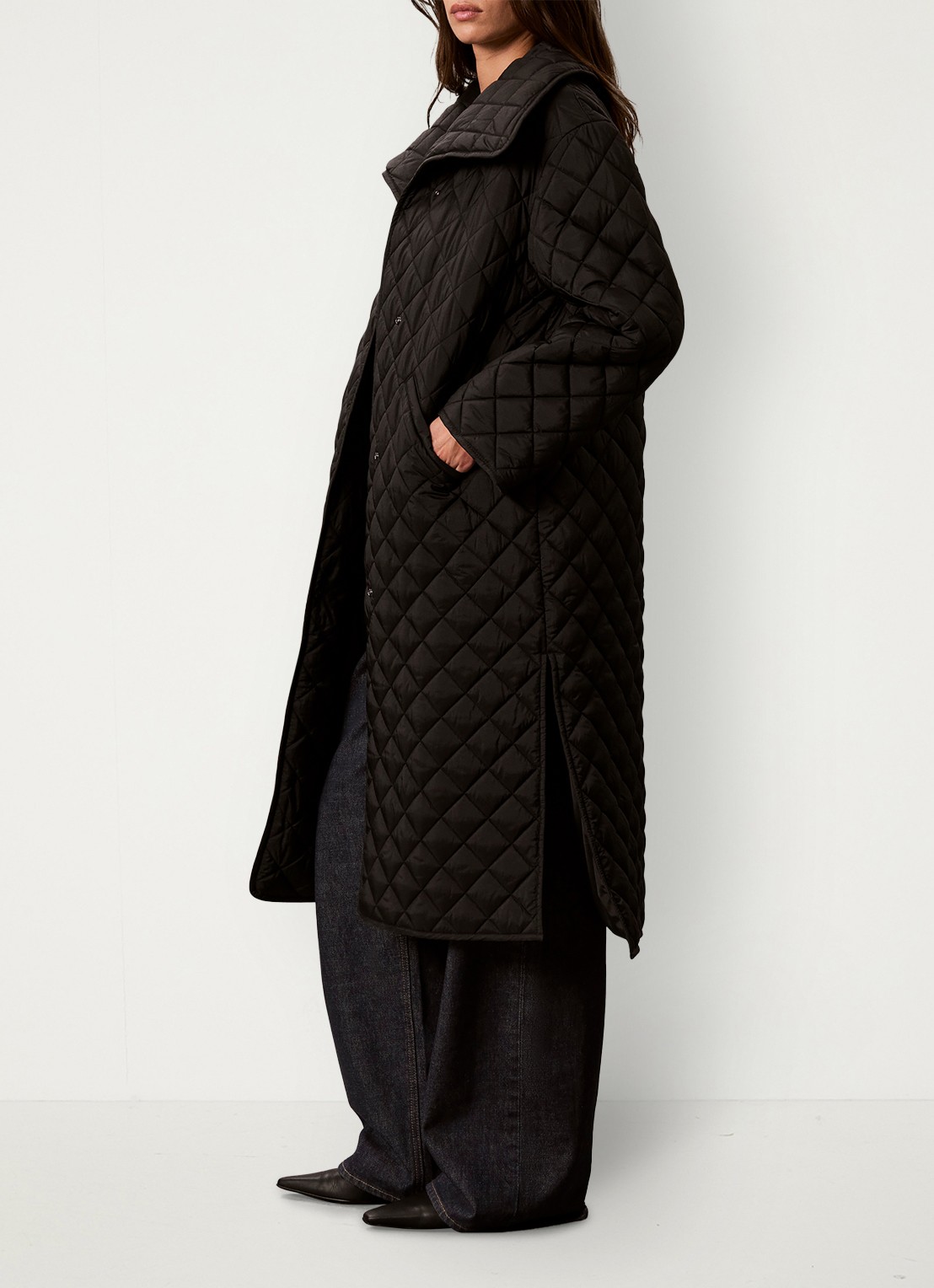 Calvin Klein Mantel met quilt patroon en paspelzakken - detail 3 zwart