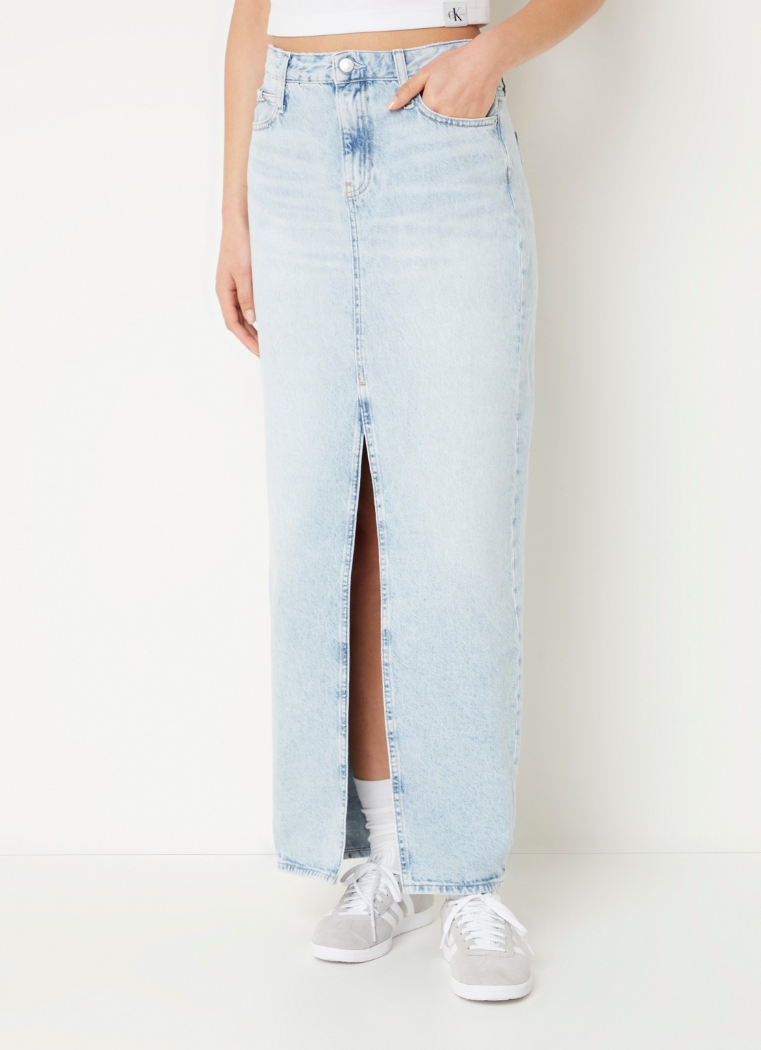 calvin-klein-maxi-spijkerrok-met-split-en-steekzakken-indigo-de