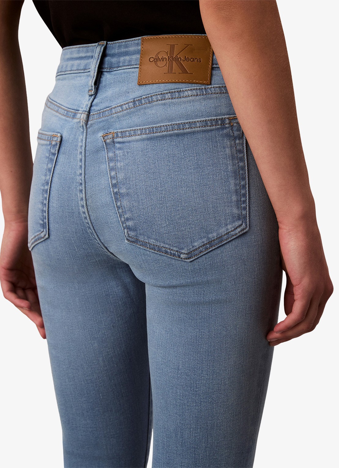 Calvin Klein Mid waist skinny jeans met lichte wassing - detail 3 indigo