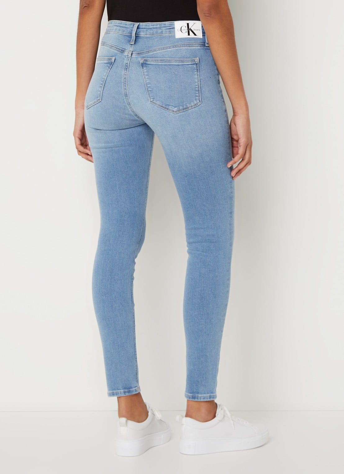 Calvin Klein Mid waist skinny jeans met lichte wassing - achterkant indigo