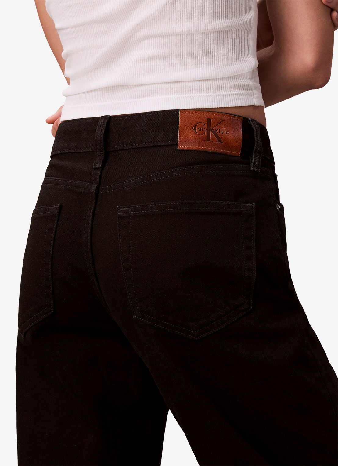 Calvin Klein Mid waist straight leg jeans met steekzakken - detail 5 zwart