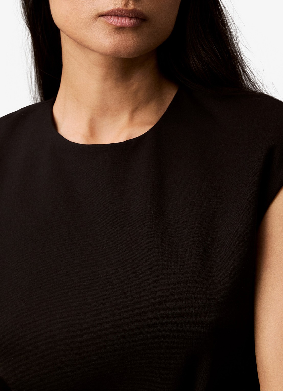 Calvin Klein Mini kokerjurk met ronde hals - detail 3 zwart